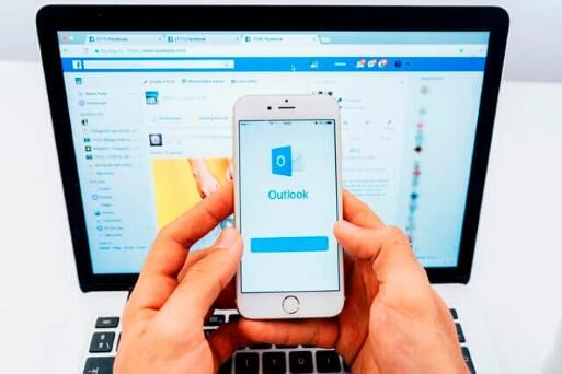 Why You Should Not Use Outlook or Gmail for Email Marketing?