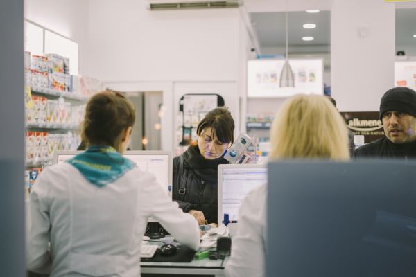 Email Marketing for Pharmacies: Building a Loyal Patient Community