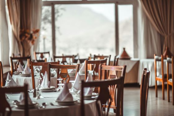 Surveys for Restaurants: Getting to Know Your Audience and Improving Your Business